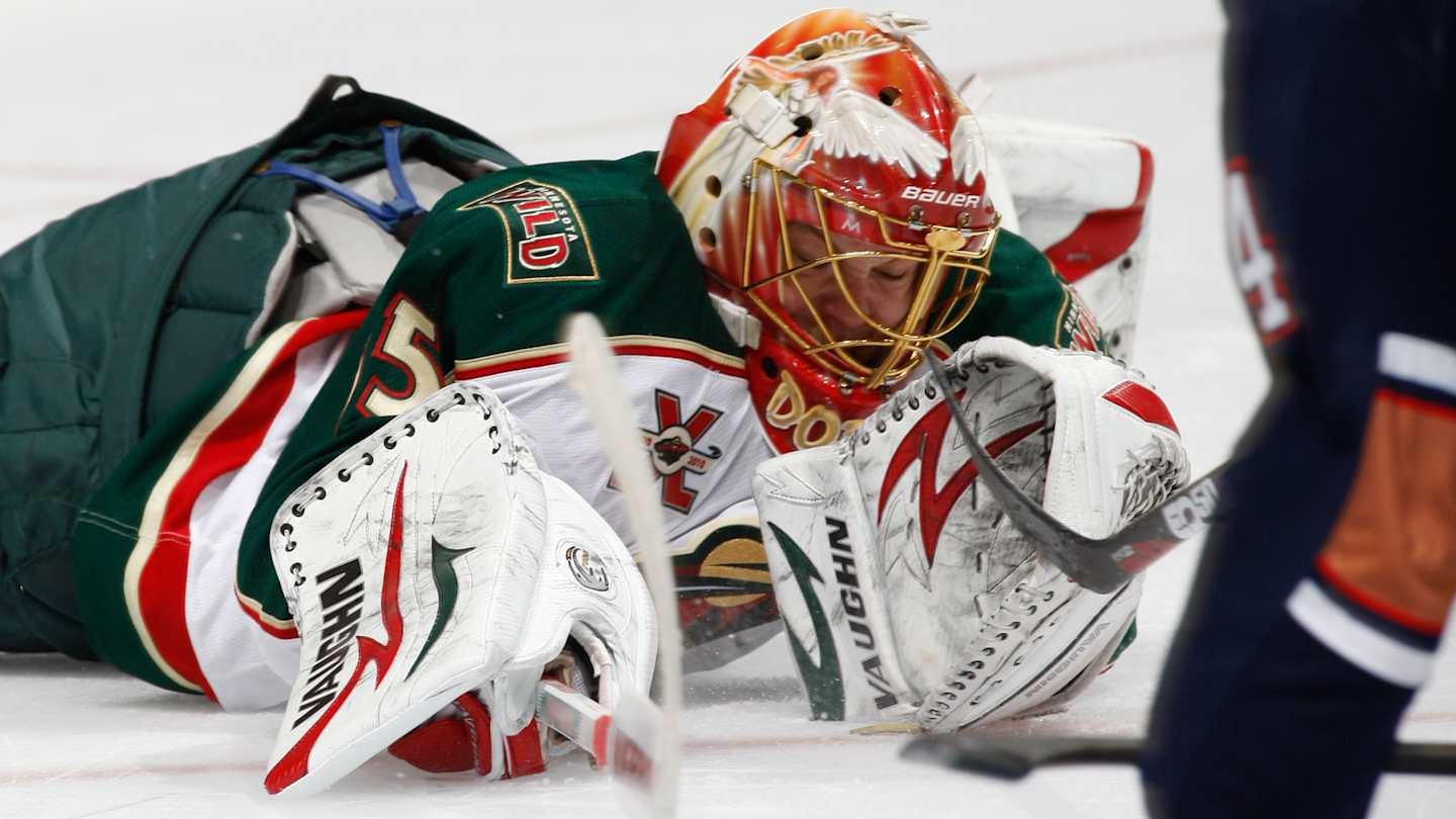 Former Wild goaltender, Anton Khudobin, officially retires