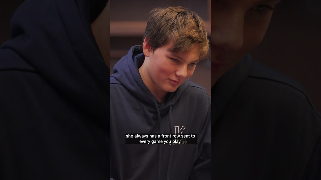 New York Islanders Sign Matthew Schaefer to First NHL Contract