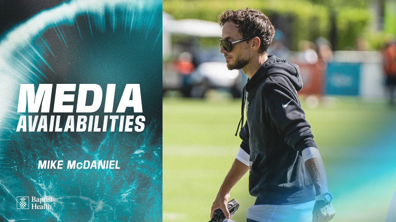 Coach Mike McDaniel meets with the media | Miami Dolphins