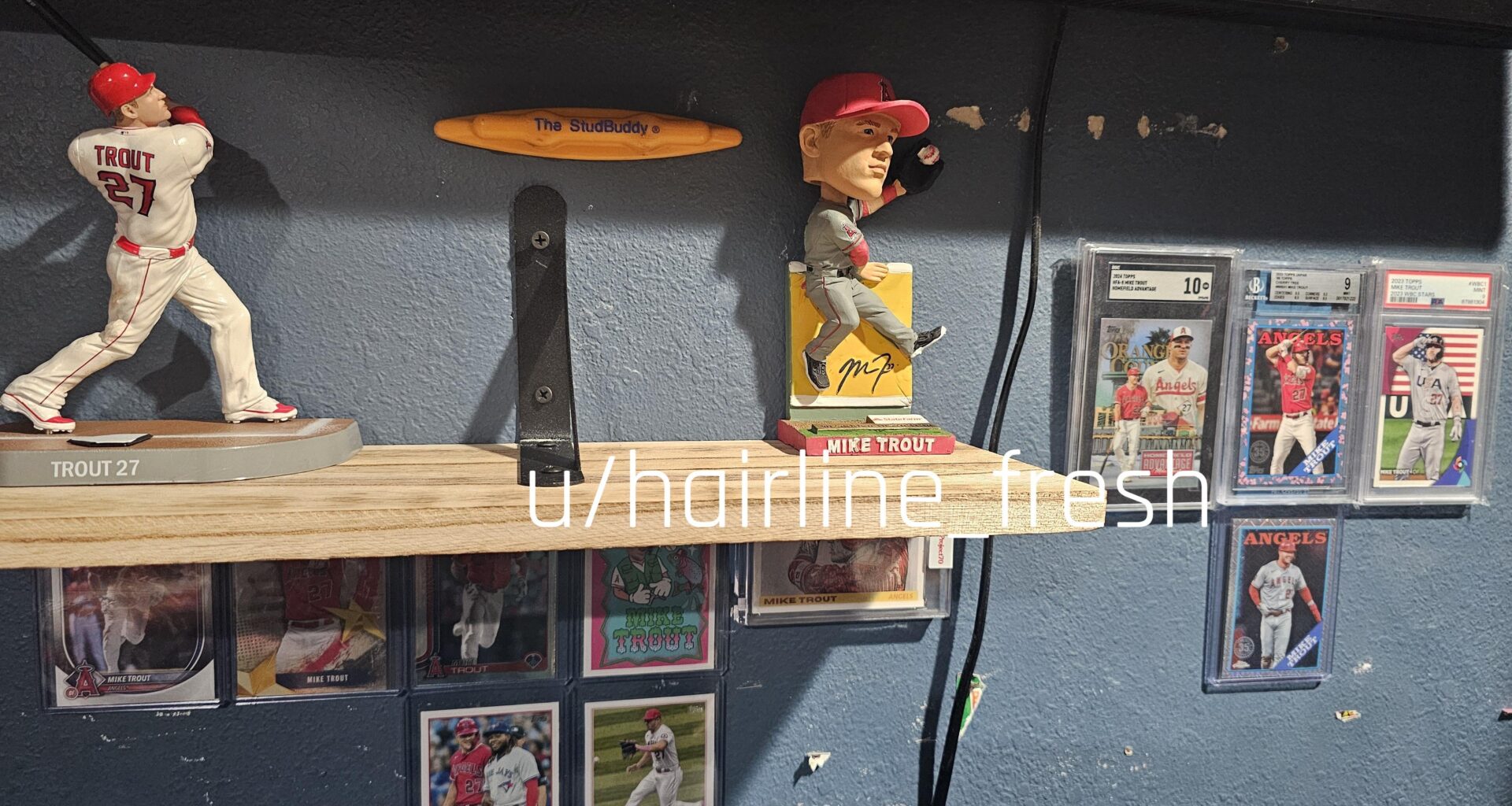 What is the cheapest signed Mike Trout Merchandise?