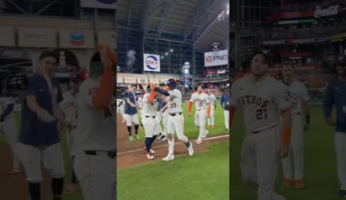 URÍAS WALKS IT OFF! #MLB #Houston #HoustonAstros #RamonUrias #Baseball