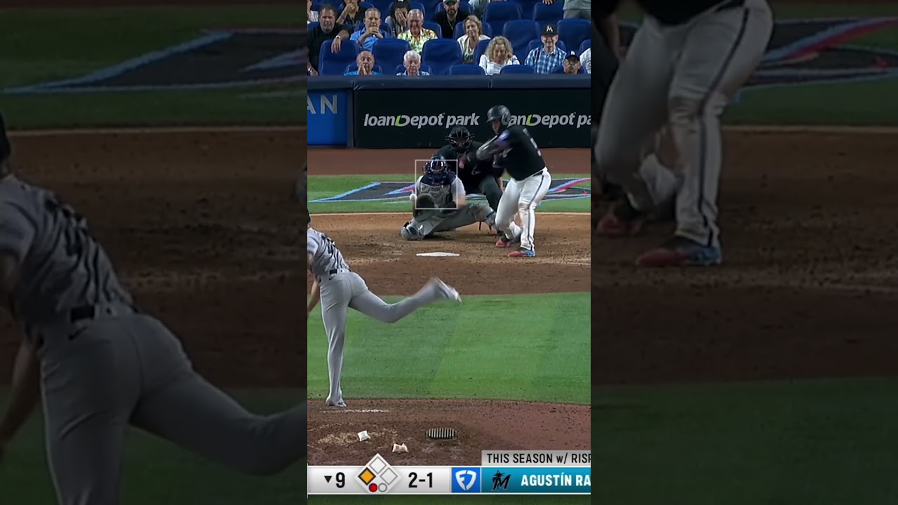 The Marlins had a crazy 9th inning 👀 #baseball #marlins #yankees