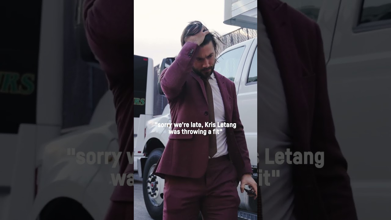 He ate with this one 👔