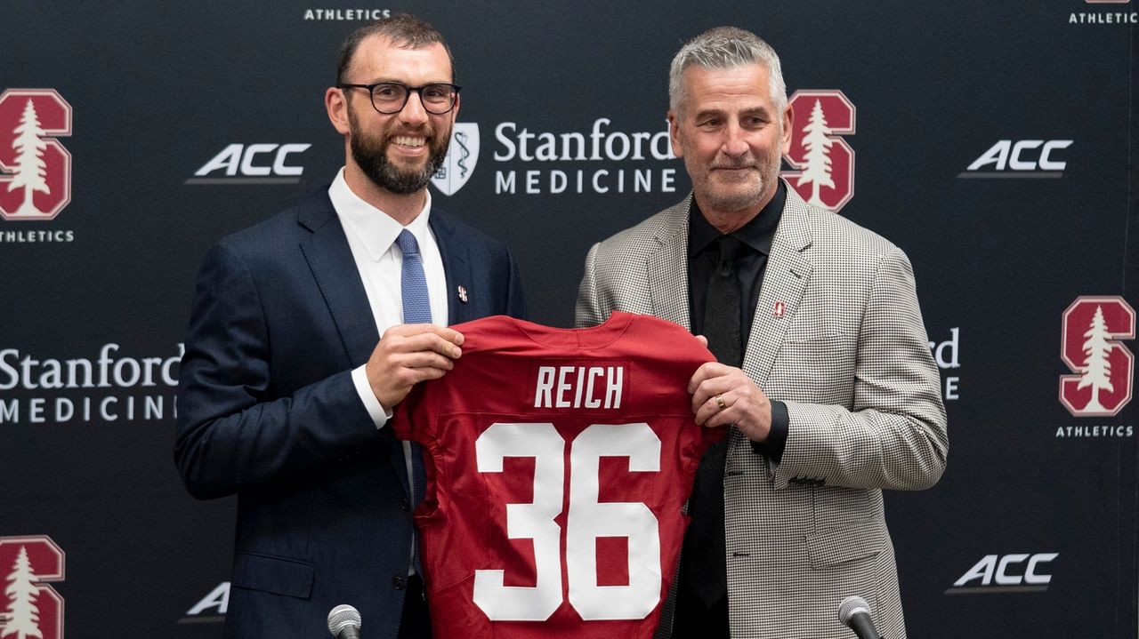 Andrew Luck's return to Stanford football aims to revive struggling program