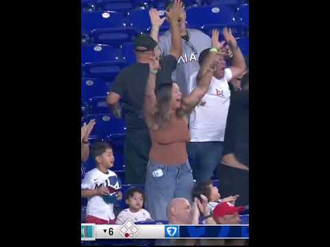 Maximo Acosta hits his first career everything from a homerun #baseball #mlb #homerun #miamimarlins