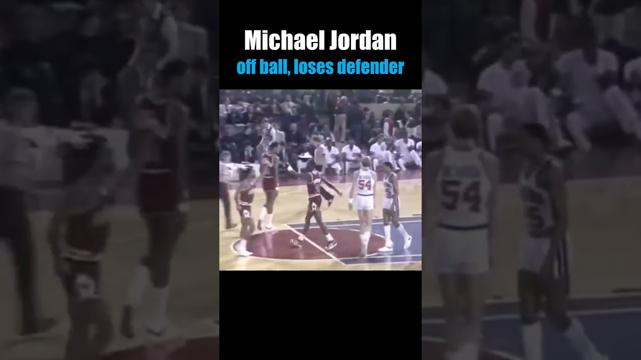 Michael Jordan's SNEAKY Alley-Oop vs Detroit Pistons #goat  #nba #basketball