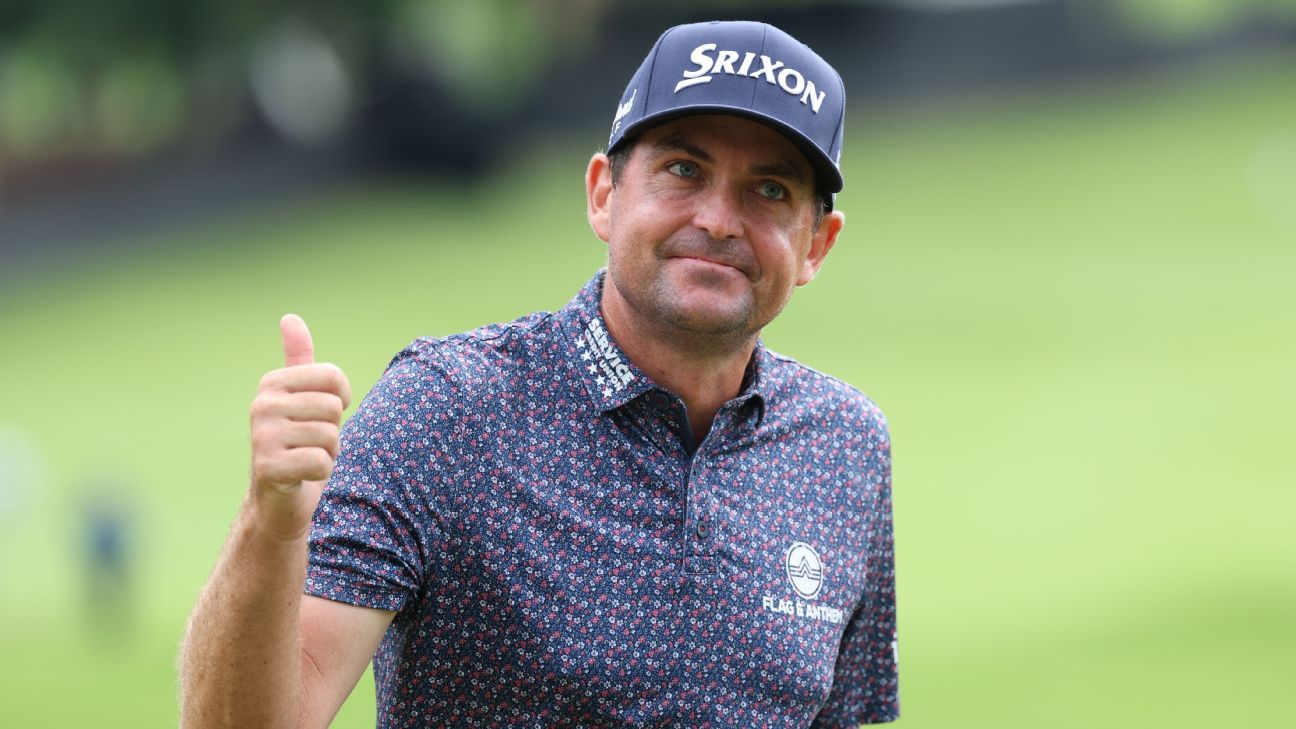 Facing Ryder Cup decision, Bradley 3 back at Tour Championship