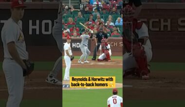 Bryan Reynolds and Spencer Horwitz rock back-to-back 400+ foot home runs 😮‍💨