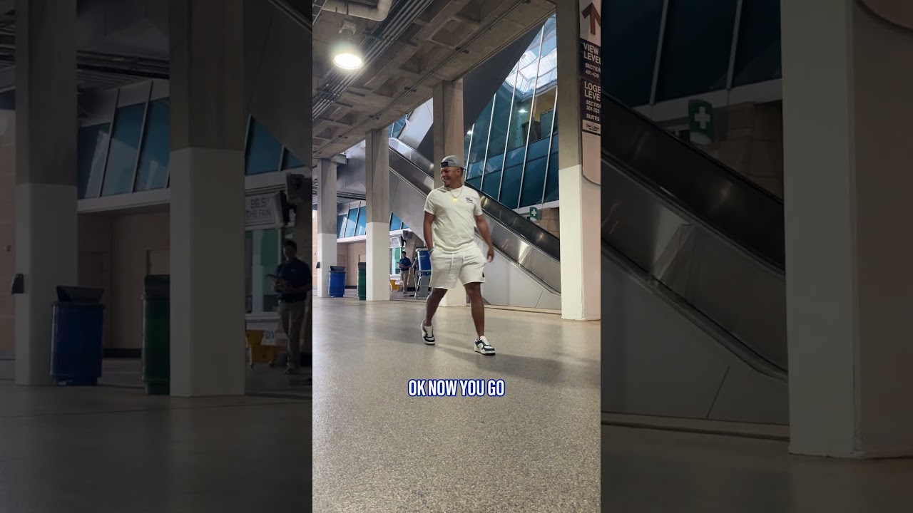 Maikel Garcia's New Hair Needed A Shining Moment At Arrivals #royals #newhair #fitcheck #mlb