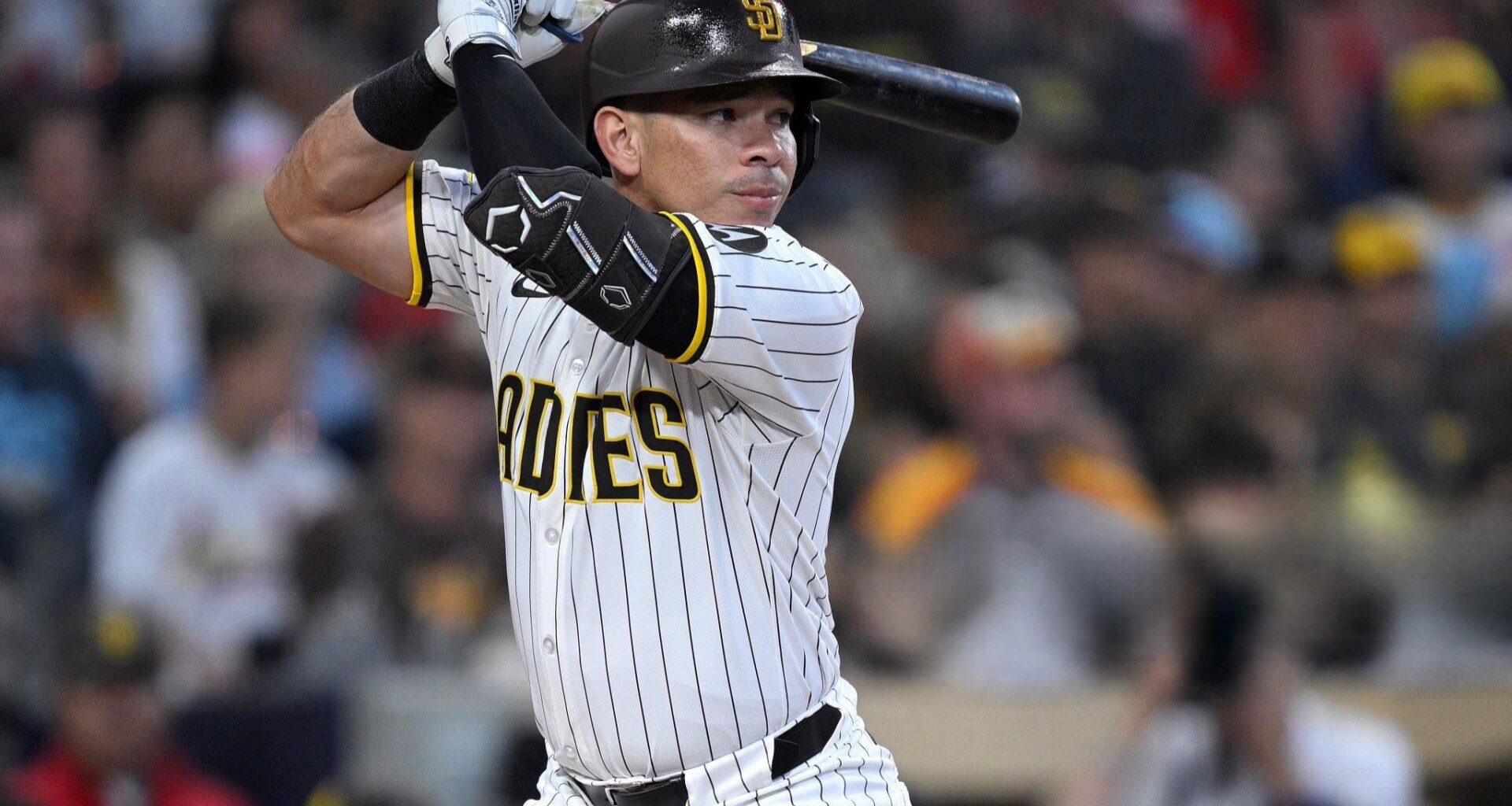 Freddy Fermín as a Padre: .333 AVG 4 H 1 R 3 RBI 2 BB .429 OBP .333 SLG .762 OPS