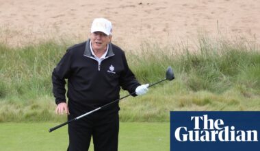 ‘Dodgy looking’ clip of Trump playing golf in Scotland sparks cheating debate | Donald Trump