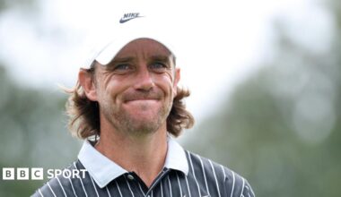 England women lift trophy