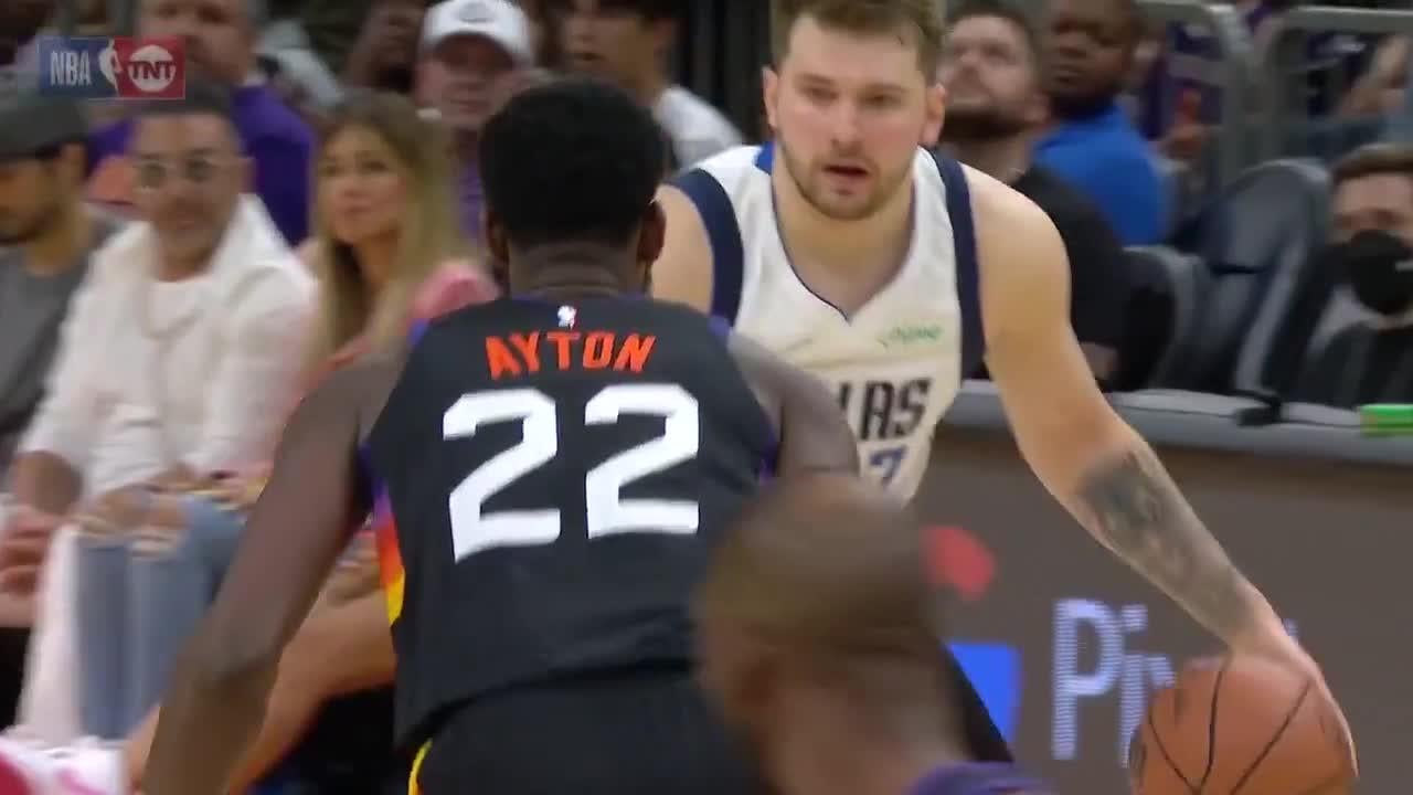 [Highlight] Doncic gets to 30 points before the whole Suns team (2022 WCSF, Game 7)
