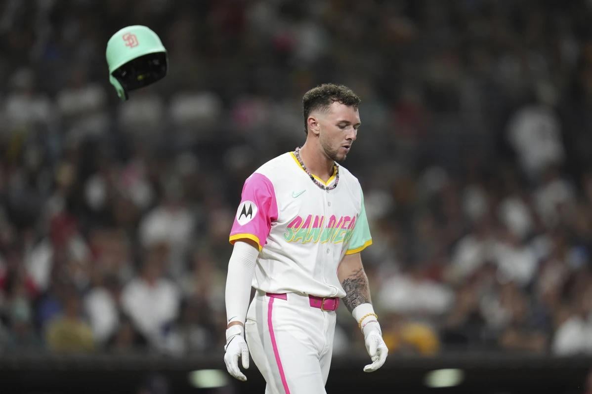 [Acee] Jackson Merrill is in Arizona getting live ABs. Looks like return next week vs. Orioles if all goes well. Michael King threw a simulated game against minor leaguers in Fort Wayne today. Four innings, 60 pitches. Orioles series also seems likely for his return.