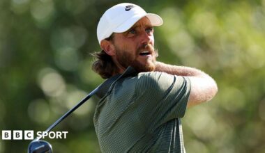 Maro Itoje with Lions fans