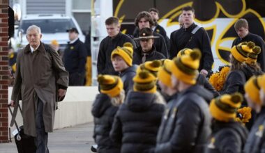 College football: Hawkeyes make it through training camp 'pretty healthy' - TelegraphHerald.com