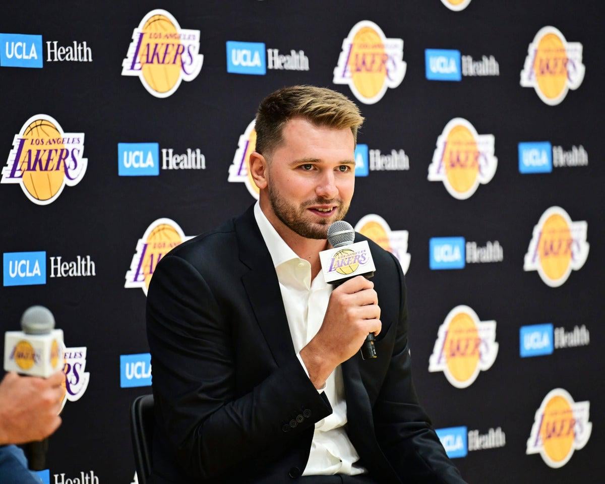 [Woike] As he toured America on his way to an extension with the Lakers, it was clear to the people closest to Luka Doncic that he’s no longer carrying any baggage from the shocking trade and his exit from Dallas. “He’s moved on.” Luka has also taped an episode of “Hot Ones”