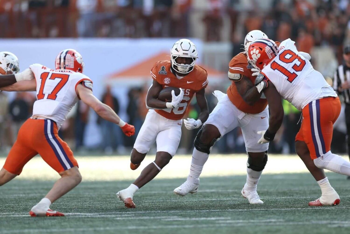 College football preseason Coaches Poll: Who’s overranked and underrated in the top 25?