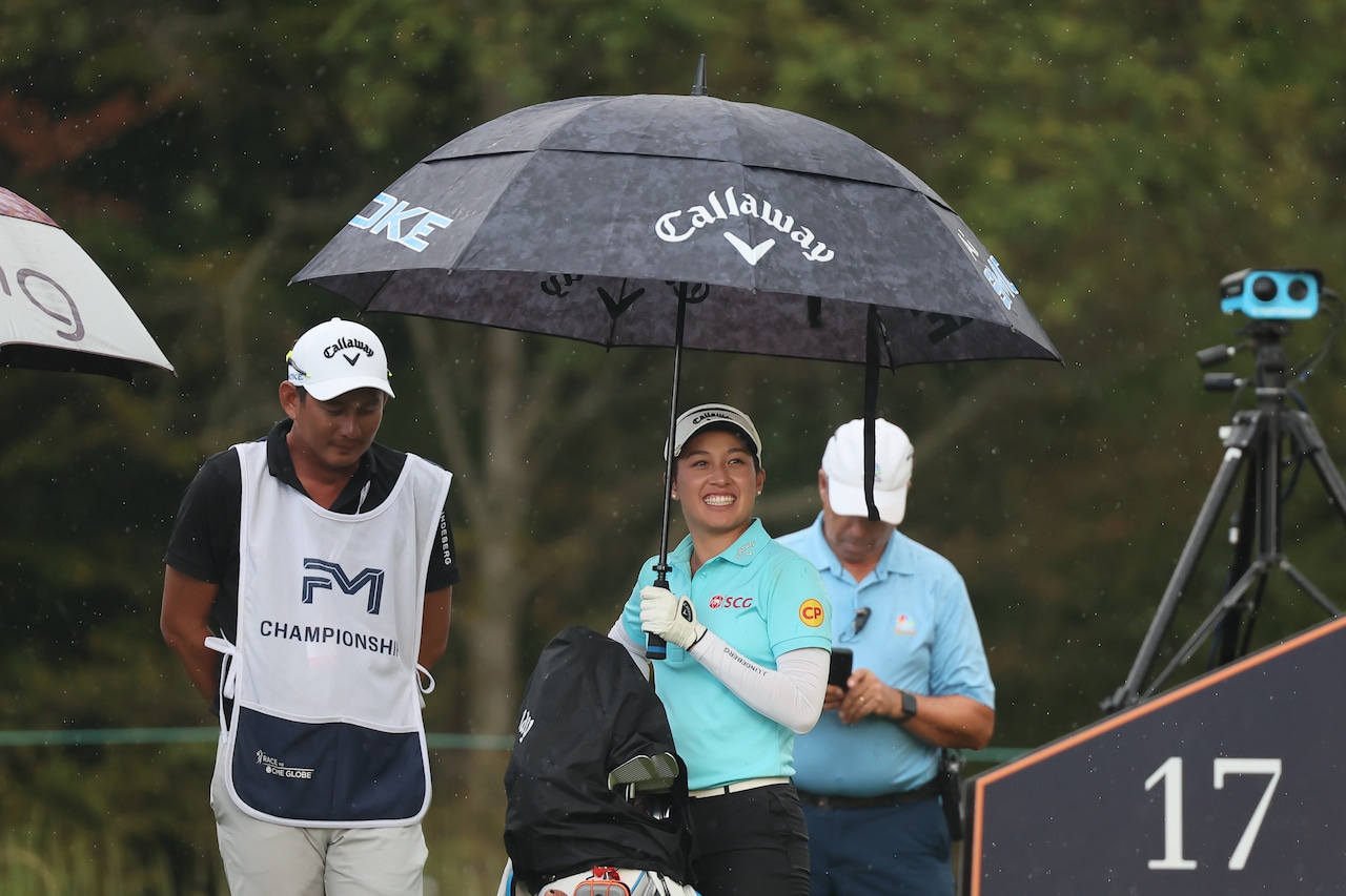 Why world’s No. 1 ranked women’s golfer ran on final hole with group