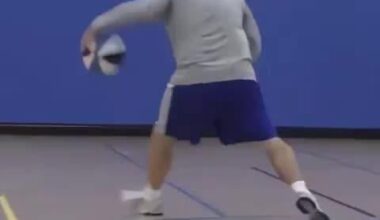 Stan Van Gundy handles