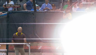 Fernando Tatis crushed a batting practice shot that unintentionally struck a kid in the stands. Moments later, he made amends by handing the youngster a signed ball. Pure class.