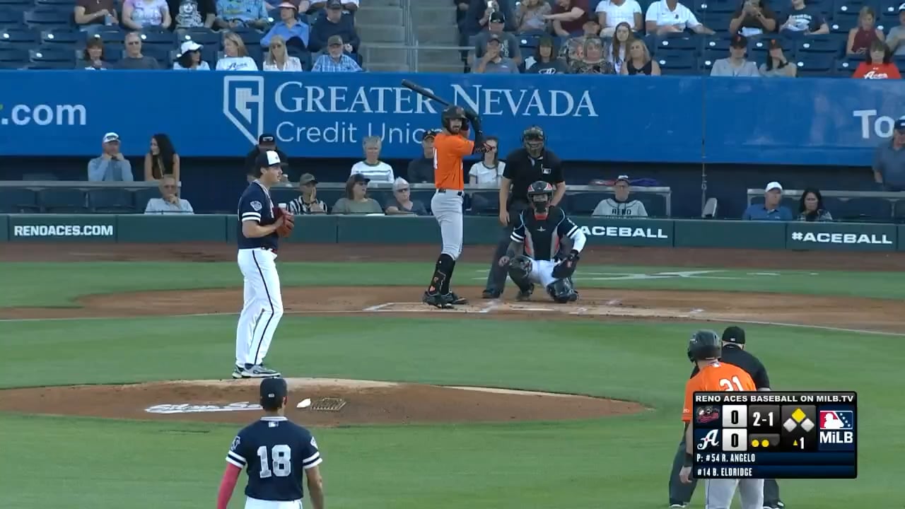 [Highlight] Eldridge crushes a 470ft HR.