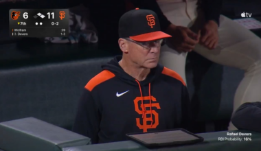 Willy scores from 1st as the Orioles defense collapses!