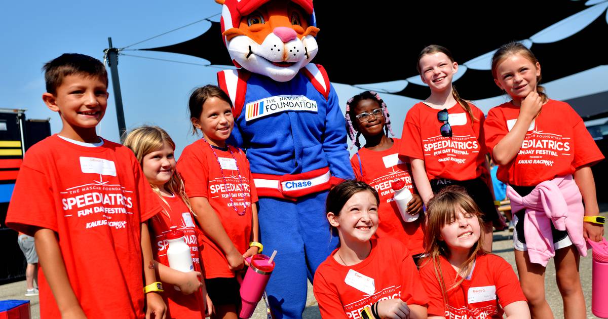 YMCA campers enjoy health and wellness activities in a NASCAR setting – Newton Daily News