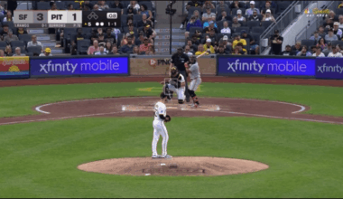 [Highlight] Tommy Pham completely flubs a throw from left field allowing Ramos to stretch a single and score on the next pitch.