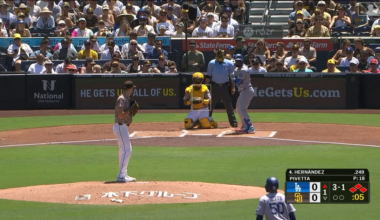 [Highlight] Ramón Laureano's incredible grand slam robbery