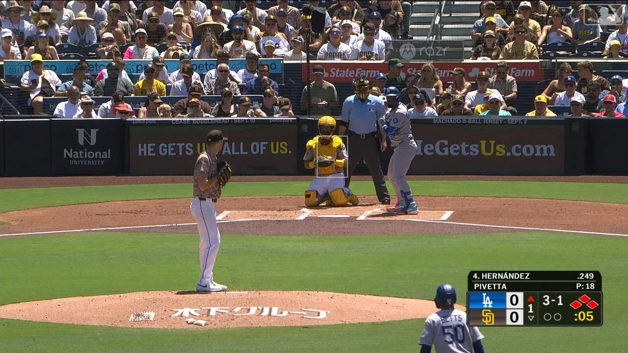 [Highlight] Ramón Laureano's incredible grand slam robbery