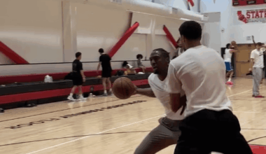 Tyrese Maxey, Zach LaVine and Kelly Oubre Jr. get in 1-on-1 runs during summer workout