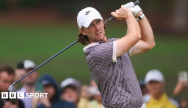 England women lift trophy