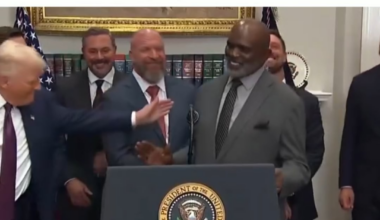 I don't know Why 🤔😂