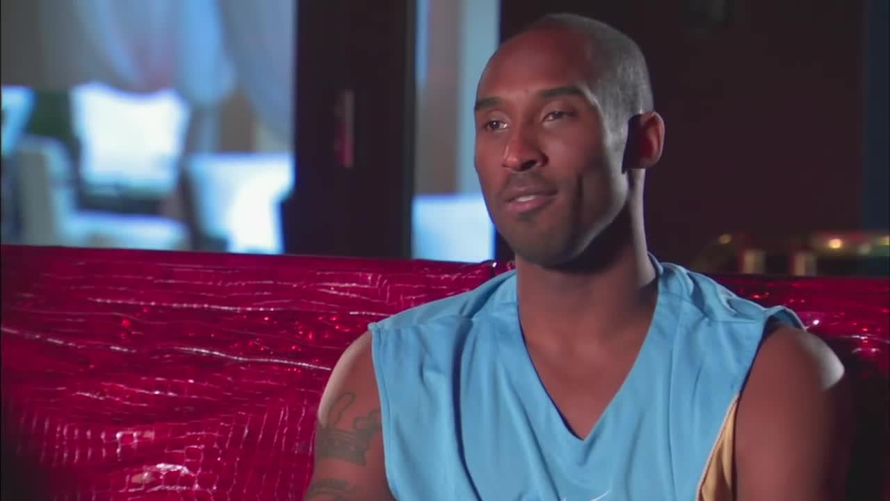 LeBron mocks Kobe's hand signal for calling an iso