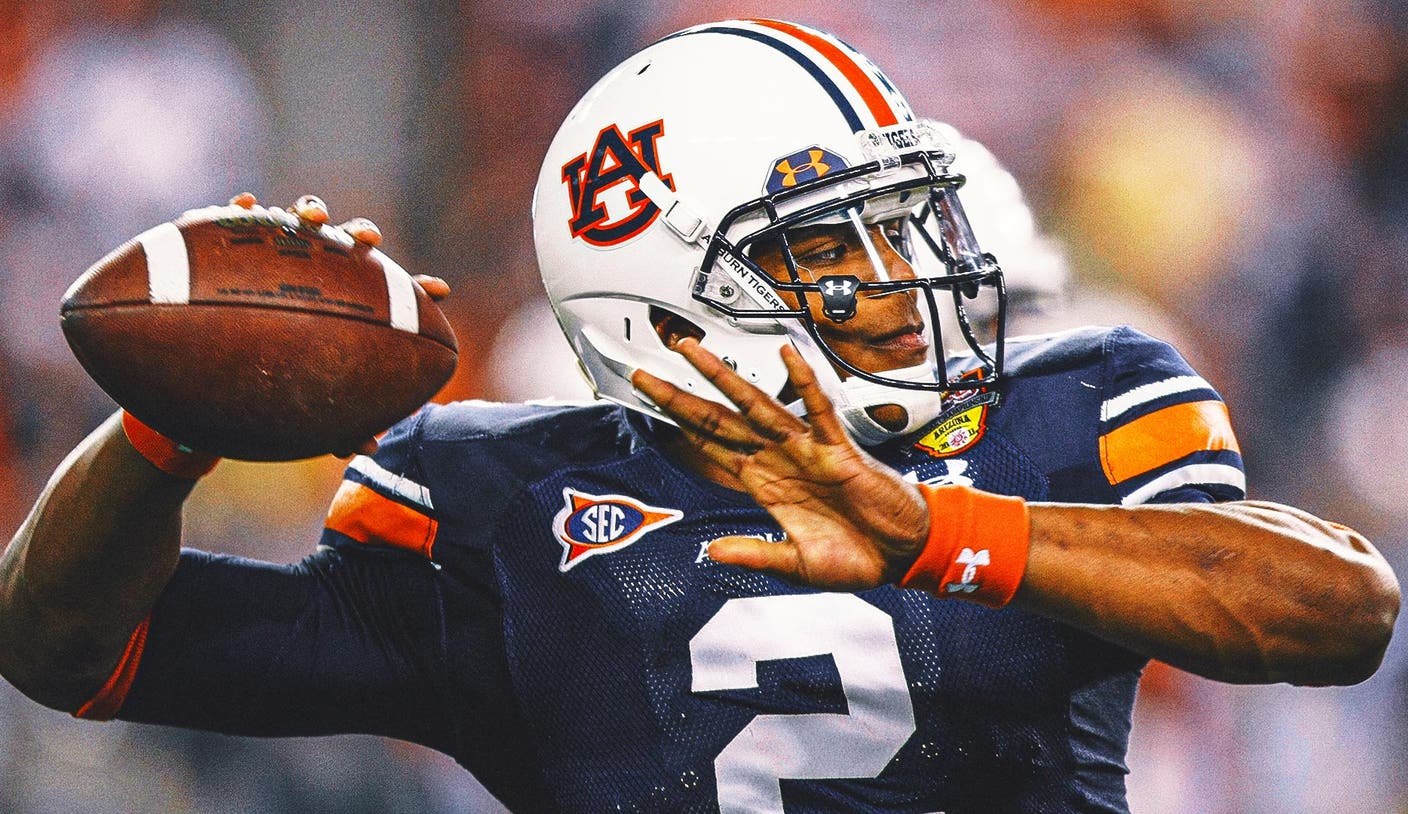 Auburn Formally Retiring QB Cam Newton's No. 2 Jersey During Game vs. Georgia