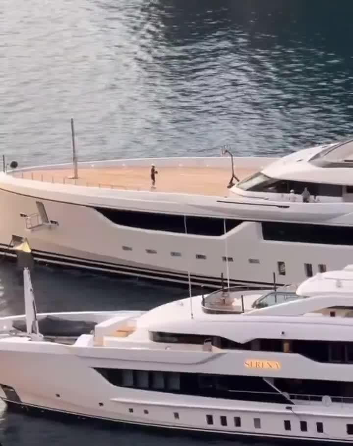 Russell Westbrook spotted practicing his shot on a yacht