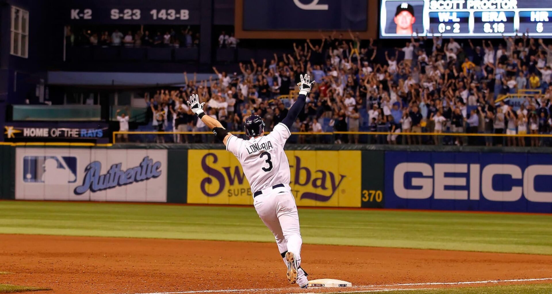 THE BEST THINGS COME IN 3! WE WILL WIN AGAIN TONIGHT!!!!!