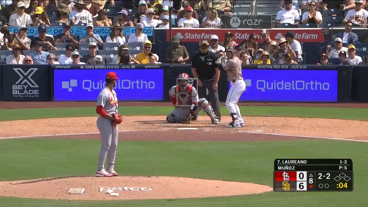 [Highlight] Ramon Laureano's first Home Run as a Padre