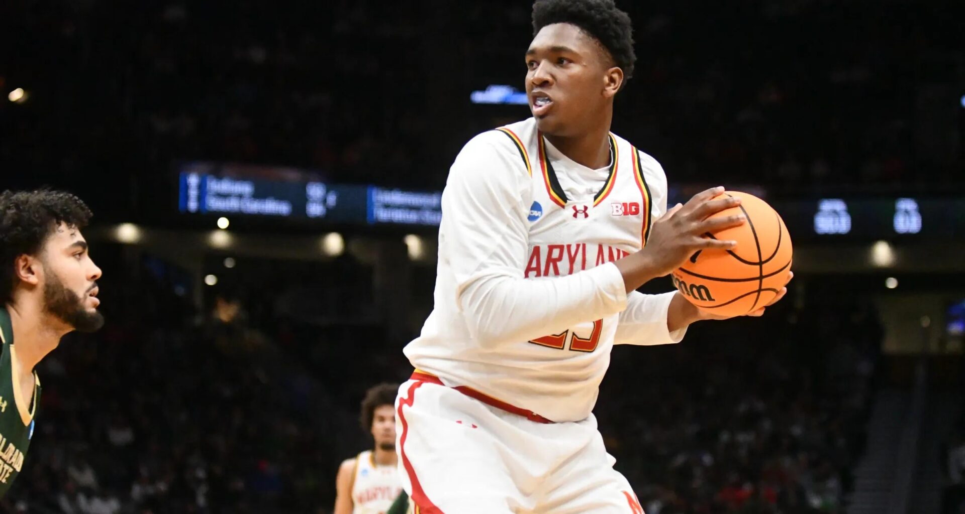 Derik Queen - Nowhere to Hide