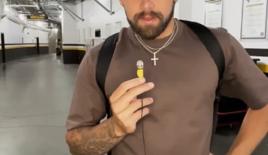 [Padres] Who has the most unread text messages on their phone? 🤔