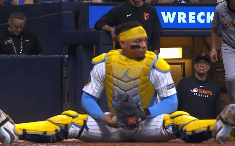 I get it now. I know his secret.