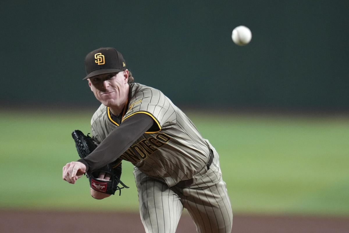 [Padres] We have recalled RHP Sean Reynolds from Triple-A El Paso and optioned LHP JP Sears to Triple-A El Paso.