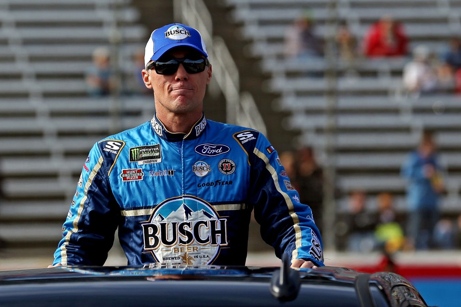 Kevin Harvick Warns Drivers About Harsh Sacrifices Required to Win The NASCAR Championship