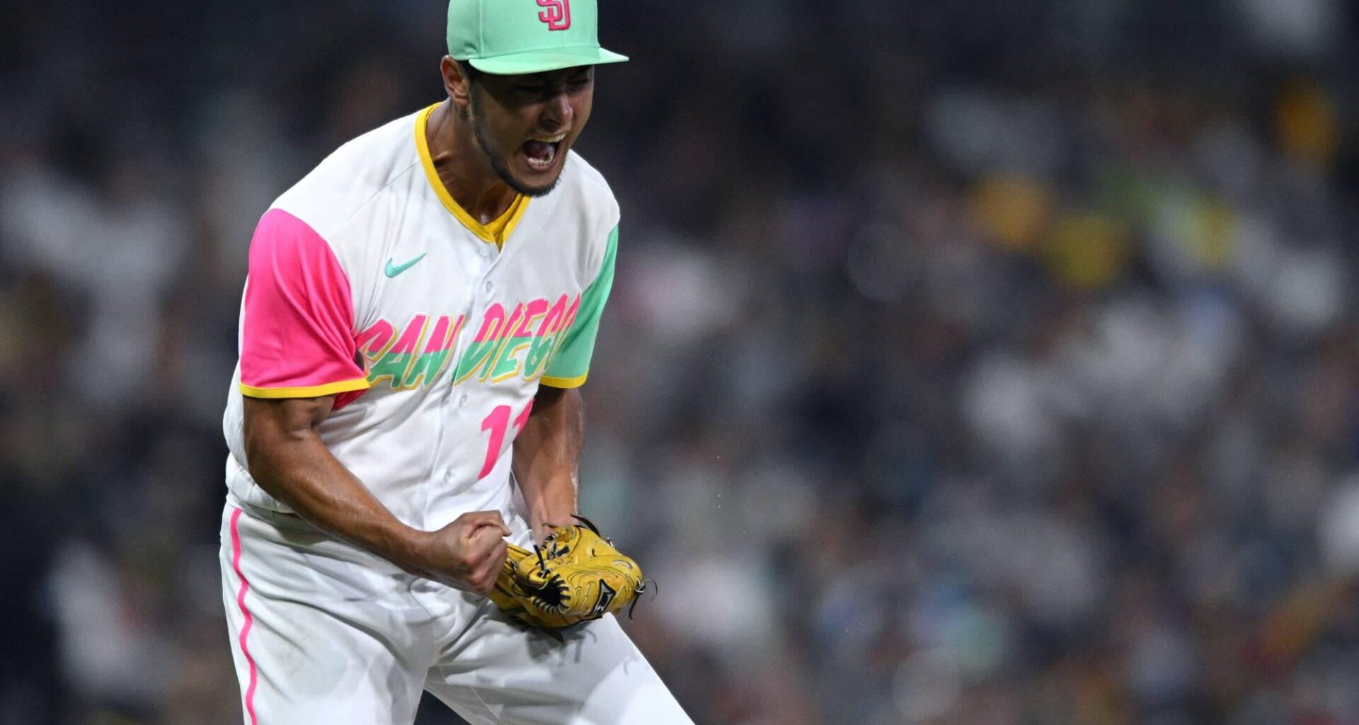 Yu Darvish vs the Dodgers: 6 IP | 1 H | 1 ER | 1 BB | 5 K | 74 Pitches - 48 Strikes