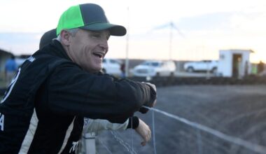 NASCAR Veteran Kenny Wallace Spills Rare Story From Early Career Duel With Jeff Gordon