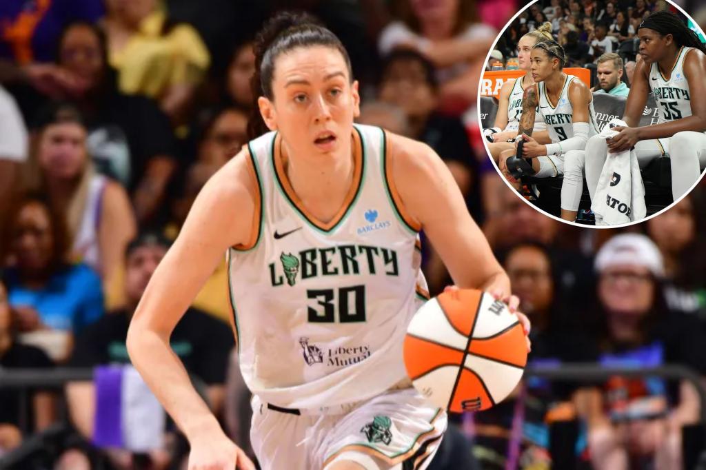 Breanna Stewart sends strong message to Liberty teammates