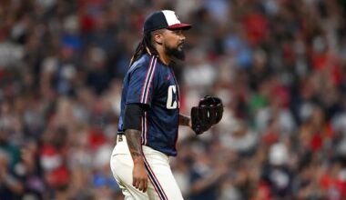 Clase, Ortiz no longer have Guardians lockers