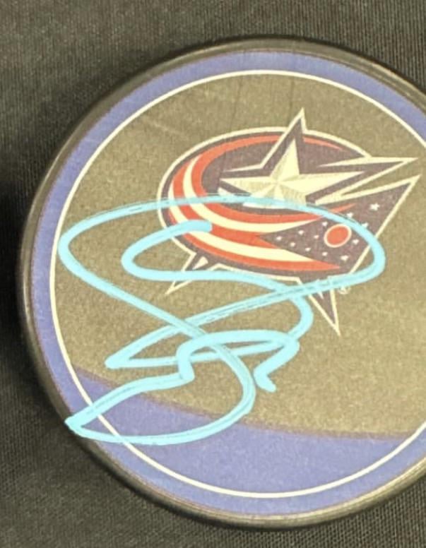 Anyone able to ID this autograph? Thanks