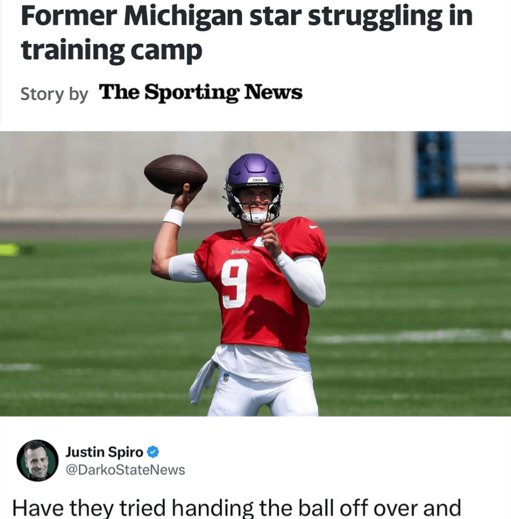 Aaron Jones putting up God numbers in fantasy this year.